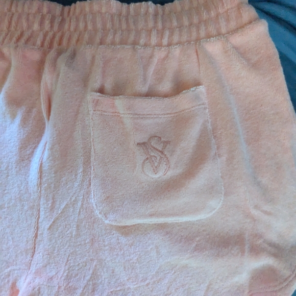 Victoria's Secret Peach Apparel - Picture 9 of 10